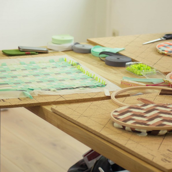 Snaply Backstage _ Fabric Weaving Board DIY Fabric Weaving bei Snaply
